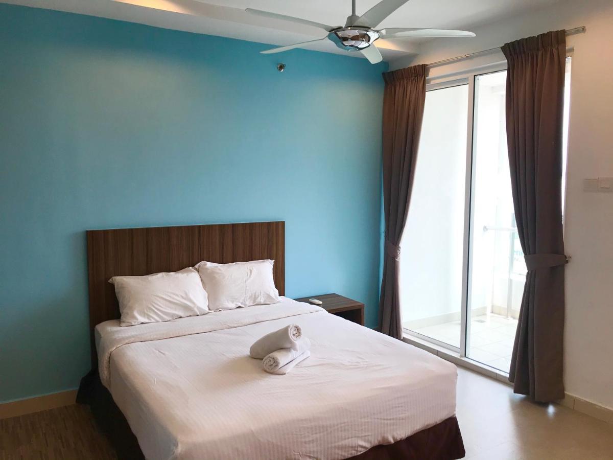 Mansion One Suites By Little Cabin George Town Exterior foto